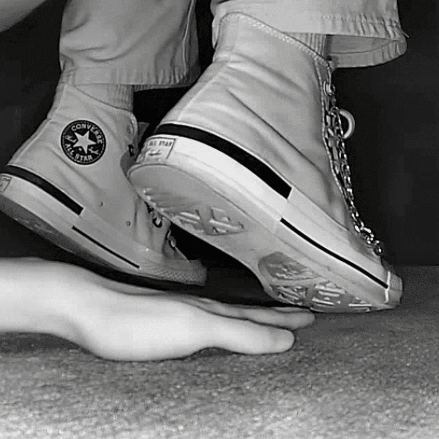 Cinema girl candid full hand trample with Converse high-top sneakers