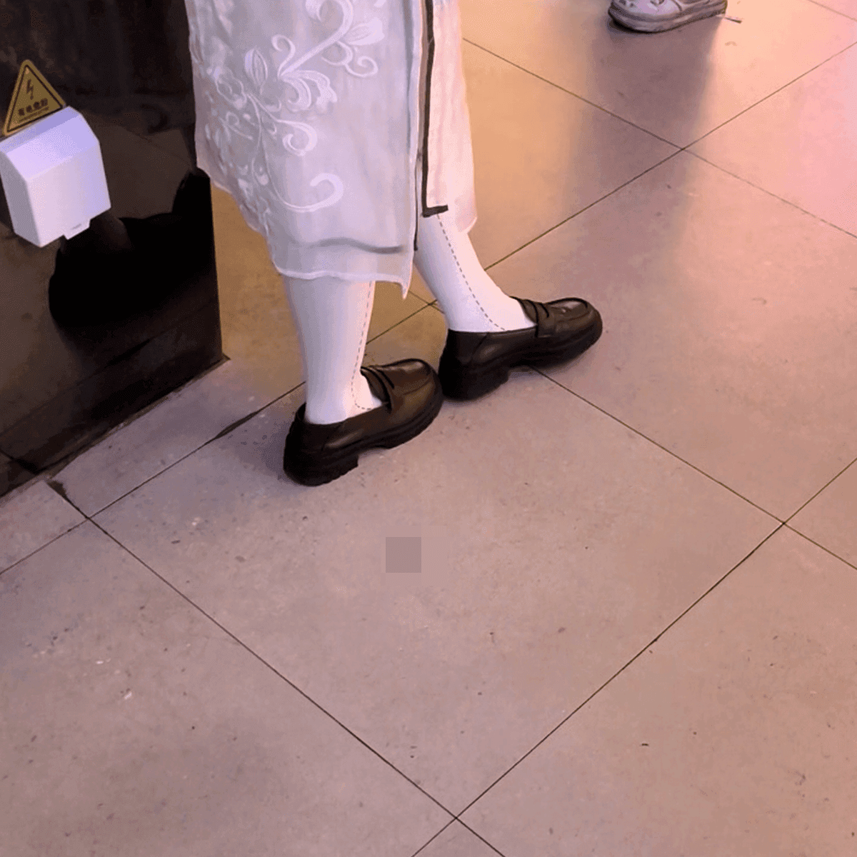 Anime convention cosplay girl in boots + white-socked leather shoes + Mary Janes candid crush