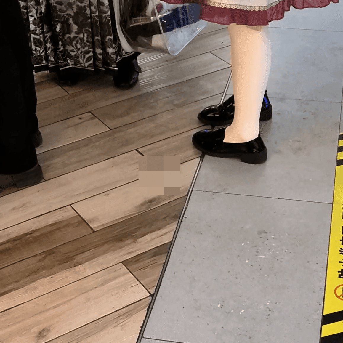 Woman in fuzzy slippers candid crush at the cinema + subway + game arcade candid crush