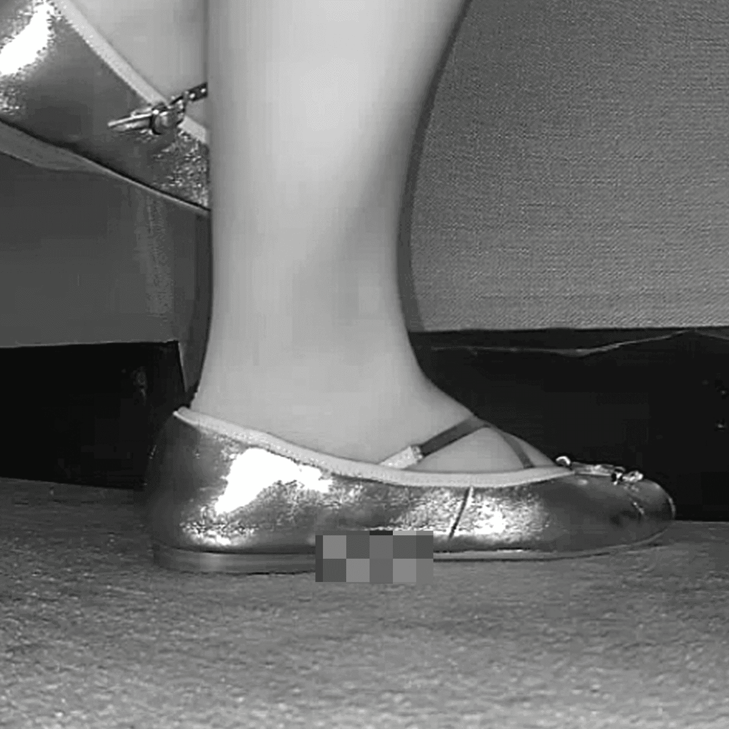 Woman in silver flats candid crush at the cinema + Woman in sandals candid crush while playing the basketball arcade machine (2 in 1)