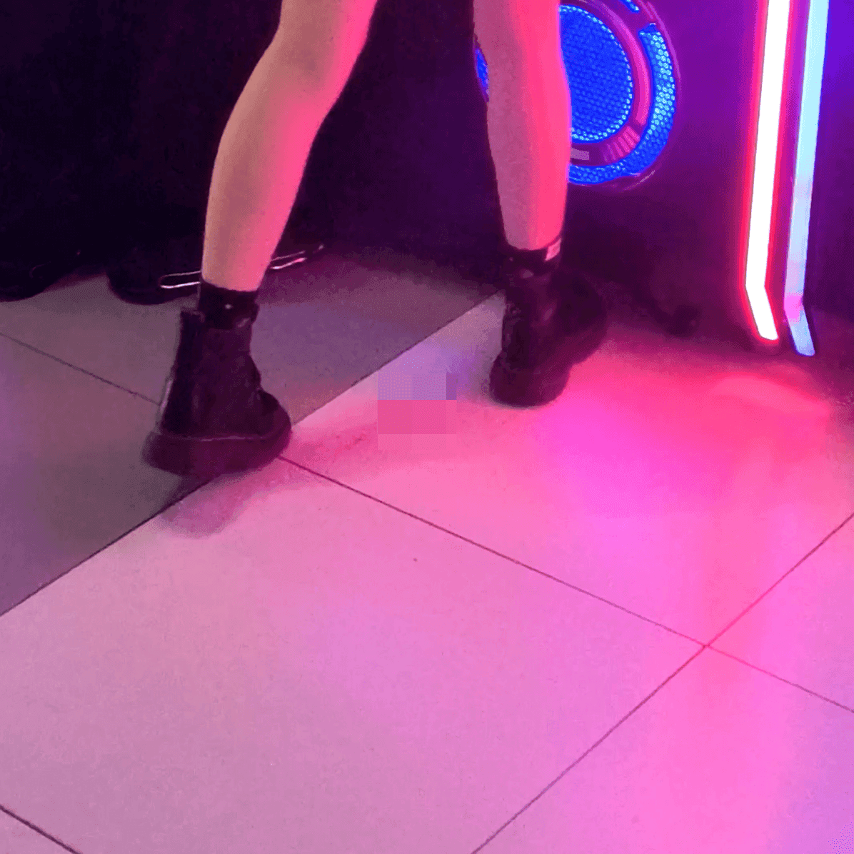 Basketball shooting machine lady in short boots and leather shoes + Dance machine lady in platform shoes candid crush