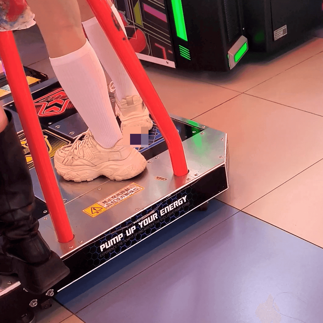 Game arcade woman candid crush + Dance machine woman in calf socks and sneakers candid crush