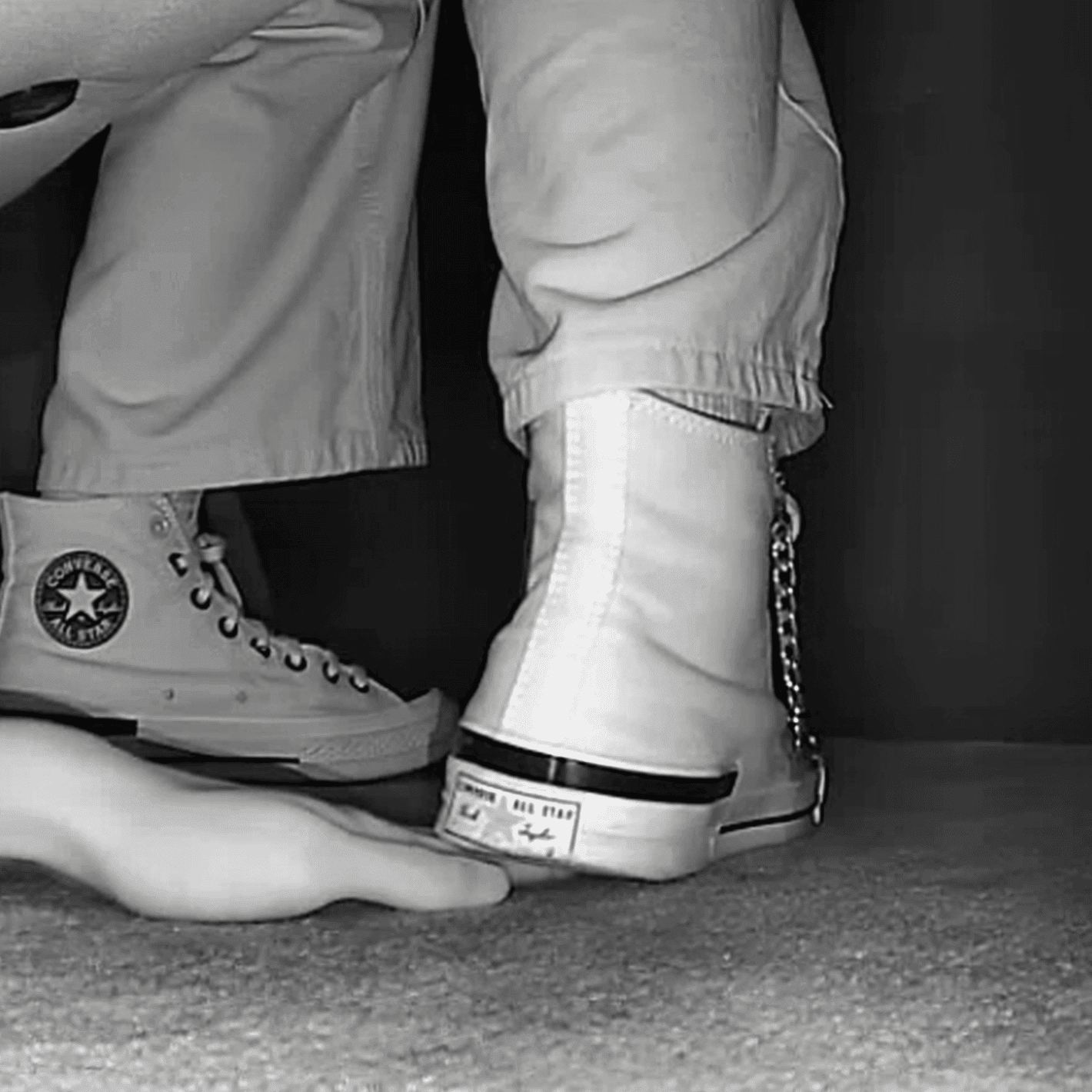 Cinema girl candid full hand trample with Converse high-top sneakers
