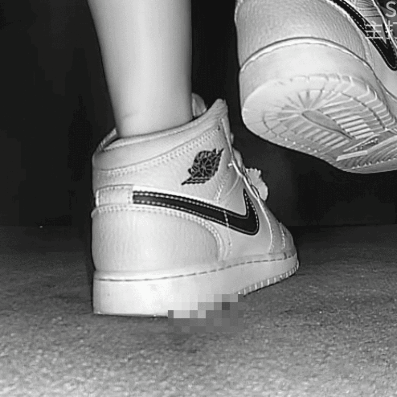 Cinema girl candid crush with Nike Air Force 1 sneaker
