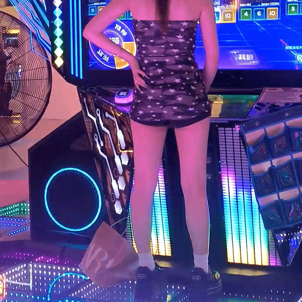 Basketball shooting machine lady in short boots and leather shoes + Dance machine lady in platform shoes candid crush